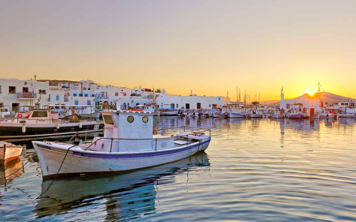 piraeus to paros ferry