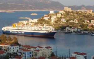 Blue Star Ferries ship Diagoras entering port