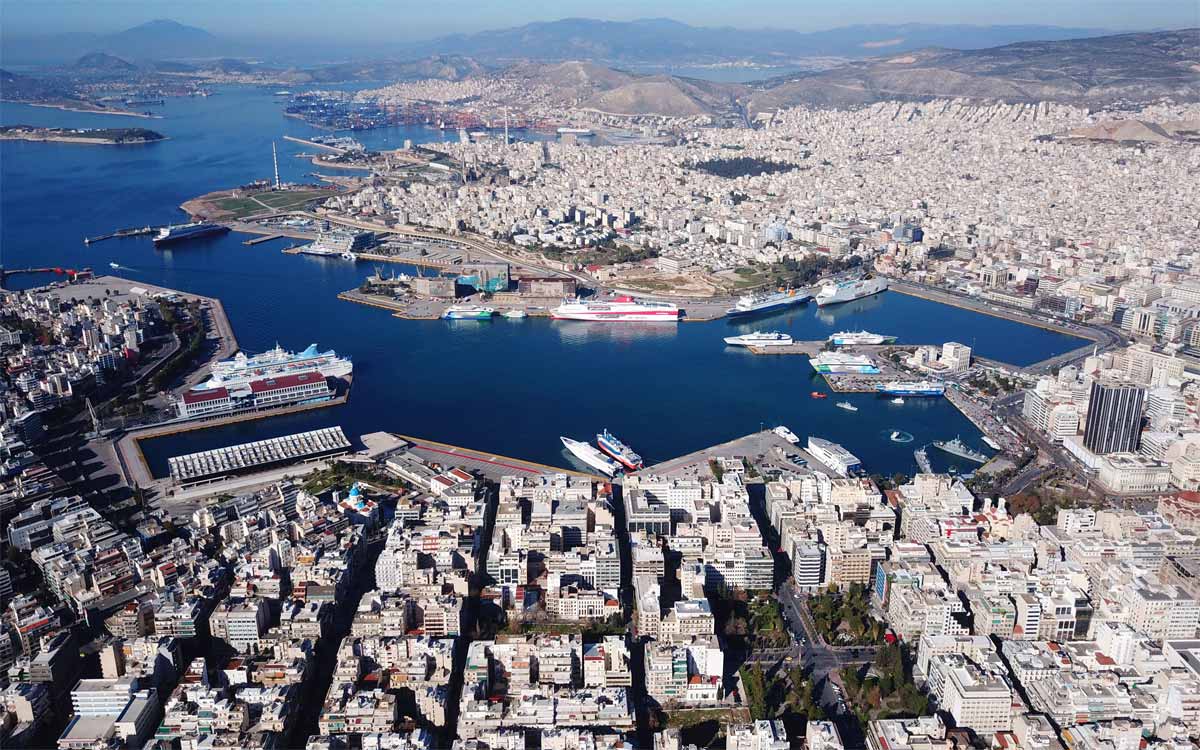 Piraeus port