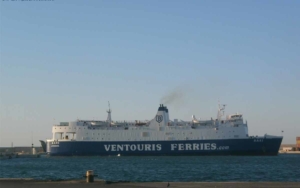 F/B Bari Ventouris Ferries at port.